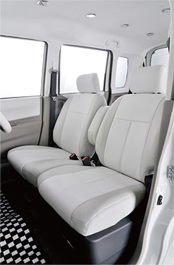 シートカバー パンチングレザー